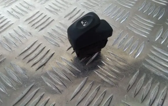 Renault Megane I Electric window control switch 838099C