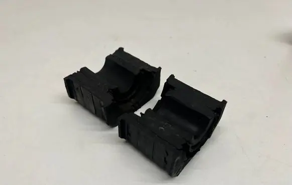 Porsche Panamera (971) Sway bar bush bracket, front 971411313 971411313G