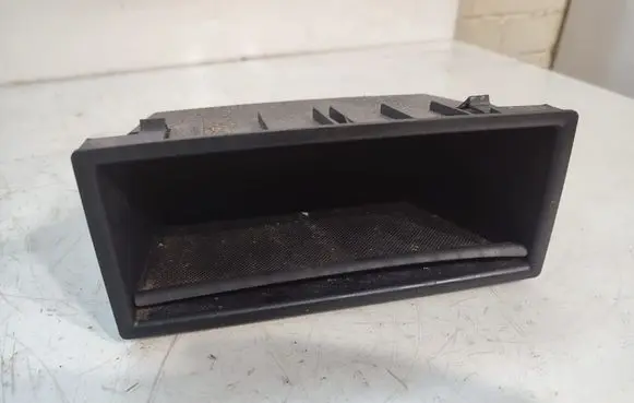 Audi Q7 4L Glove box 4L0863351