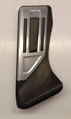 Peugeot 5008 II Foot rest pad/dead pedal 9811350880
