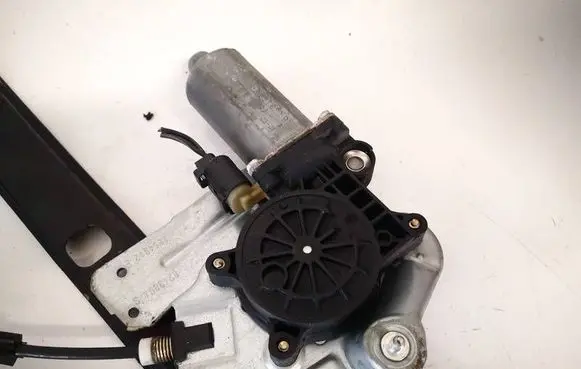 BMW X5 E53 Front door window regulator motor 83810209 992694-100