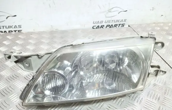 Mazda Premacy Headlight/headlamp P1989 P1990L 90733100