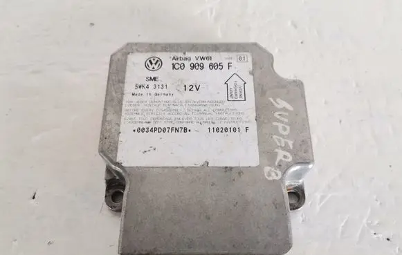 Volkswagen Golf IV Airbag control unit/module 1C0909605F