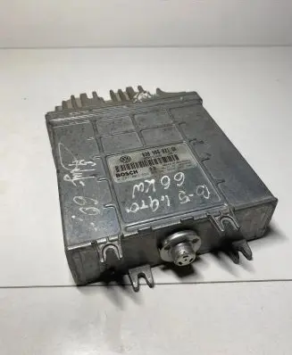 Audi A4 S4 B5 8D Engine control unit/module 028906021GK 28SA3360 0281001654