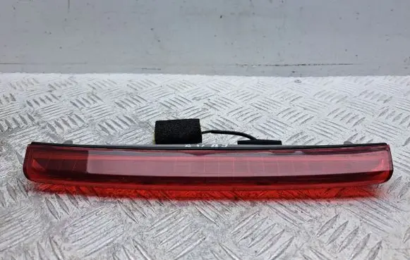 Toyota Avensis T250 Third/center stoplight 8157005090