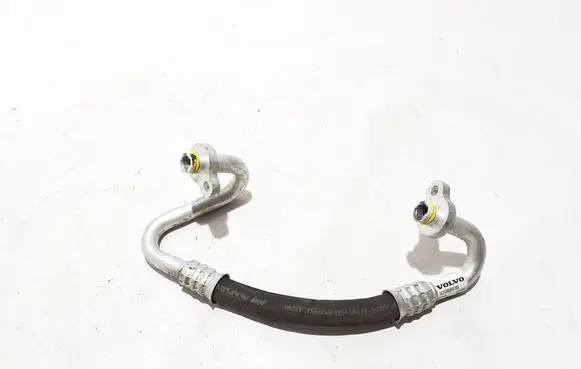 Volvo XC40 Air conditioning (A/C) pipe/hose 32289938