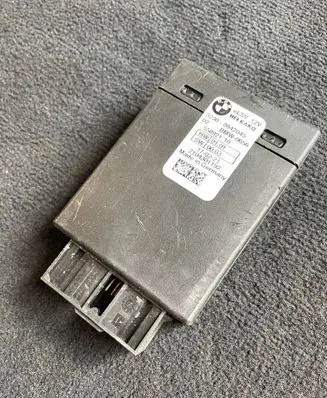 BMW X5 G05 Steering rack control module 8842045