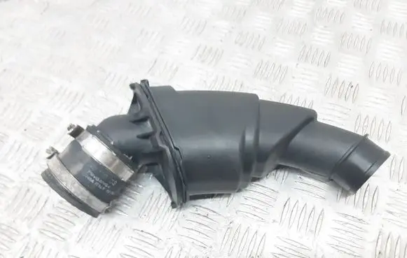 Volvo XC70 Intake resonator 30778734