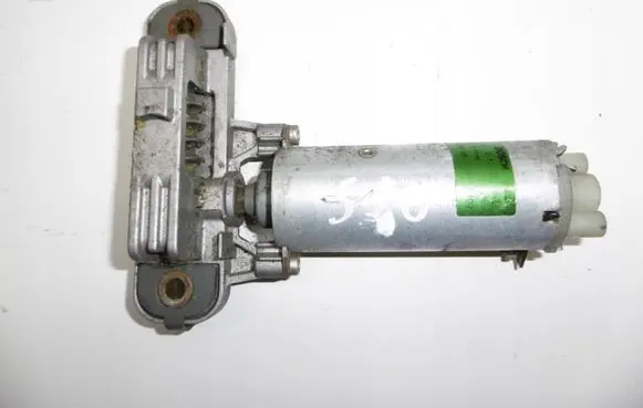 Volvo XC70 Seat adjustment motor 