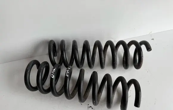 Mercedes-Benz E W212 Rear coil spring