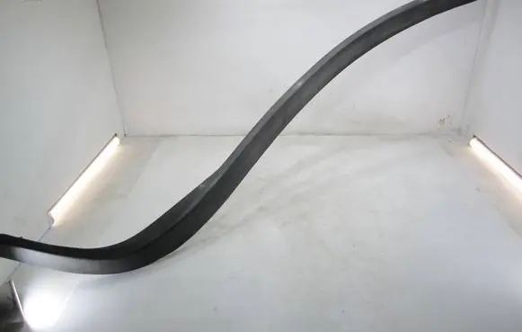 Volkswagen Golf Plus Other rear door trim element 5M0839373C