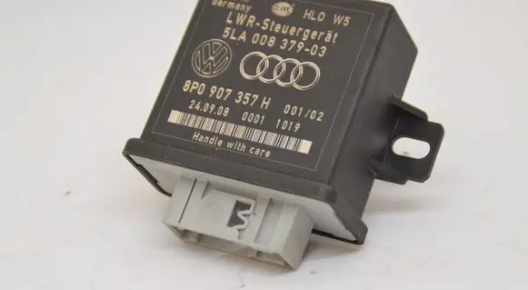 Audi A5 8T 8F Light module LCM 8P0907357H