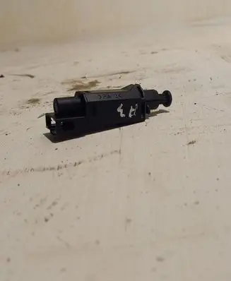 Audi A3 S3 8L Brake pedal sensor switch 1H0927189D