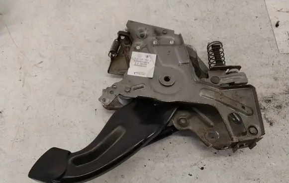 Audi Q7 4L Handbrake/parking brake lever assembly 7L0721797J 000430441 235006