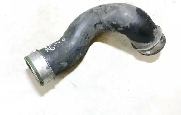 Mercedes-Benz C W203 Intercooler hose/pipe a2035281182