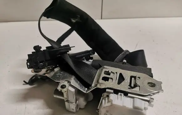 Mercedes-Benz GLE (W166 - C292) Front seatbelt 34083574C