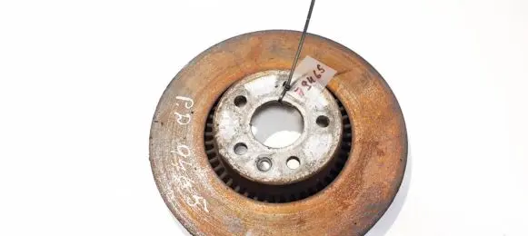 Volvo V70 Front brake disc ventiliuojamas