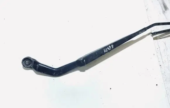 Nissan Almera N16 Front wiper blade arm 28886bn002