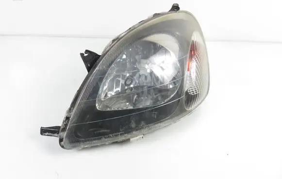 Toyota Yaris Headlight/headlamp 