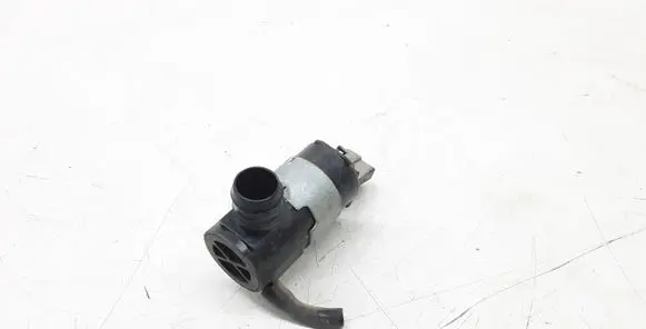 Mitsubishi Pajero Headlight washer pump 