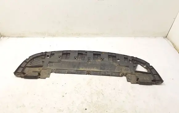 Renault Trafic III (X82) Engine splash shield/under tray 214775886R