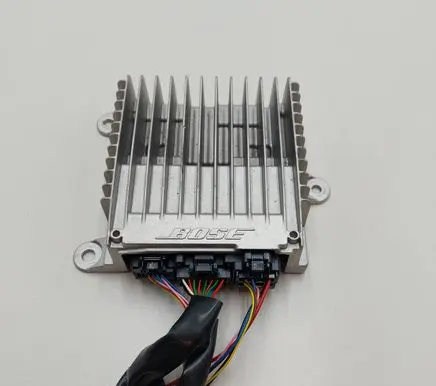 Nissan Leaf II (ZE1) Sound amplifier 280615SA2A