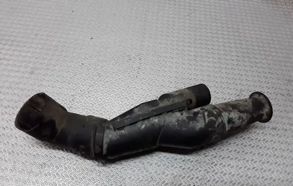 Volkswagen Golf IV Air intake duct part 1J0129594