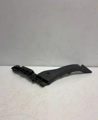 Peugeot 3008 I Rear bumper mounting bracket 9683045680