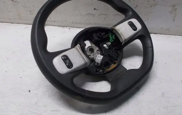 Renault Twingo III Steering wheel