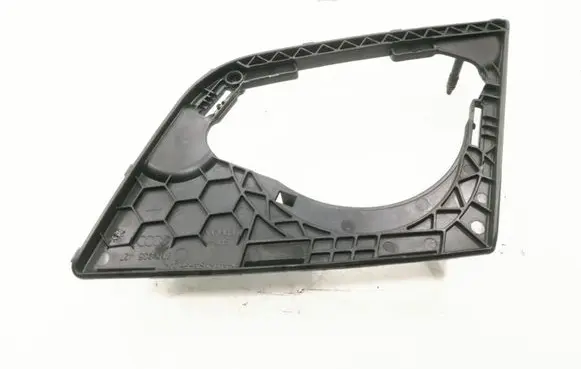 Side speaker trim/cover