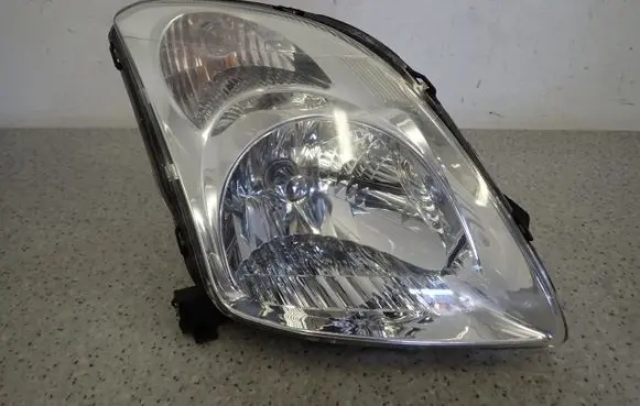 Suzuki Swift Cultus Headlight/headlamp 