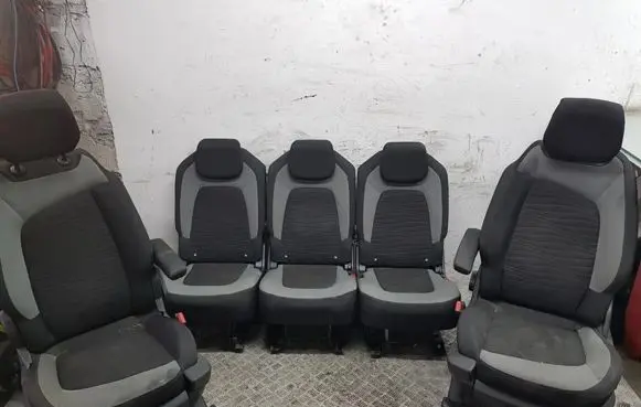 Citroen C4 II Picasso Seat set 
