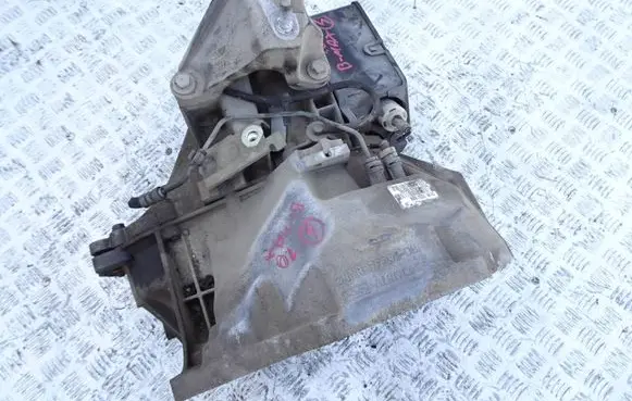 Ford B-MAX Manual 5 speed gearbox DV1R7002BBB 3105130007