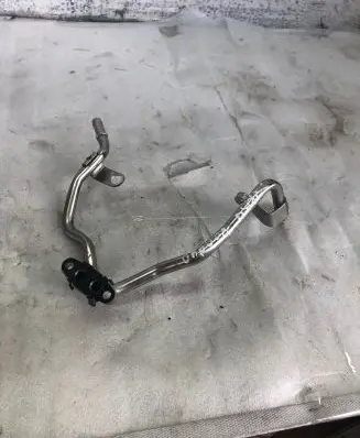 Audi Q3 F3 Coolant pipe/hose 05e121497a