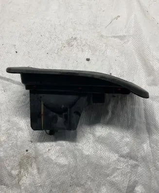 Mitsubishi Pajero Sport I Rear bumper light 
