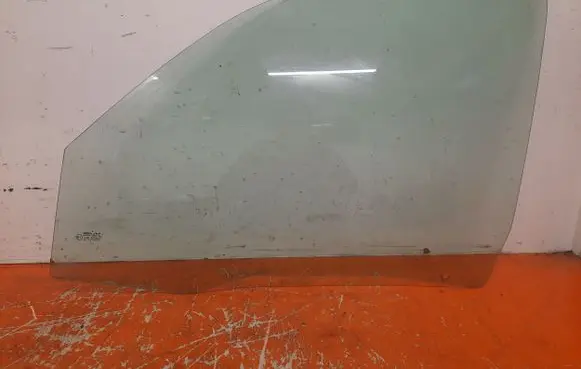 Peugeot Partner Front door window glass four-door 43R-001142