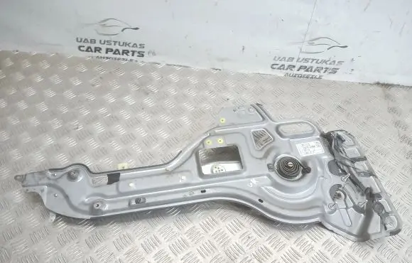 Hyundai Trajet Rear window lifting mechanism without motor 834703A000