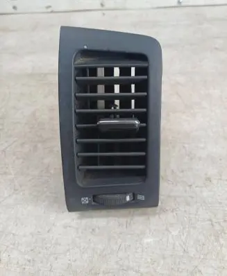 Toyota Corolla Verso E121 Dash center air vent grill 15564244 302040