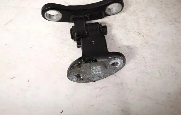 Volvo V50 Rear door lower hinge 30661439