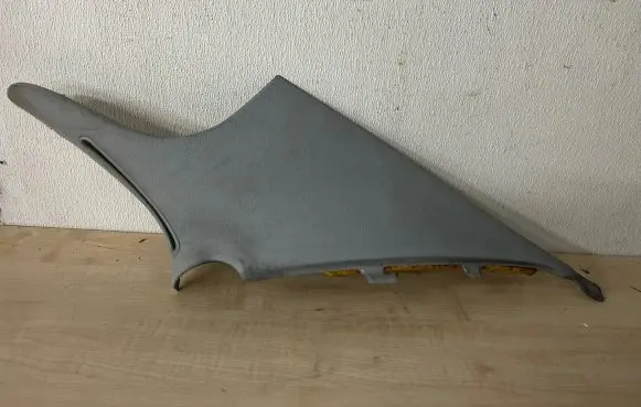 Mercedes-Benz E W211 (B) pillar trim (bottom) A2116902254