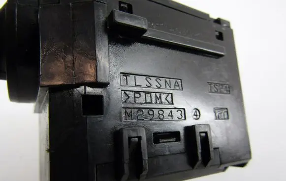 Honda CR-V Light switch M29843