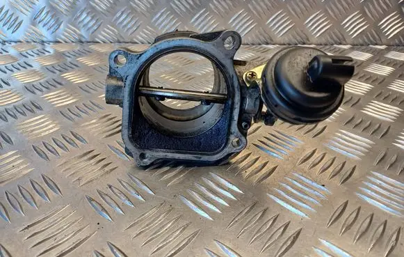 Renault Espace - Grand espace IV Throttle valve 258240 8200013368