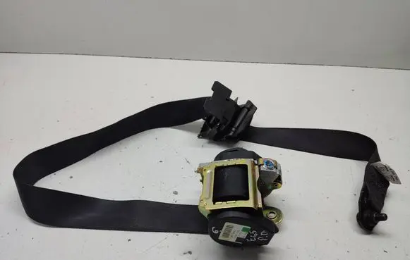 BMW 7 E65 E66 Front seatbelt 8266744 561148401 040372