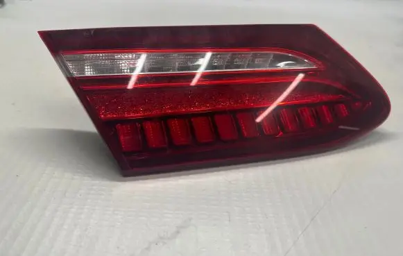 Mercedes-Benz E W238 Tailgate rear/tail lights 638341L