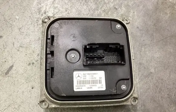 Mercedes-Benz CLS C218 X218 Headlight ballast module Xenon A2189009801 532469808 1259952