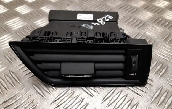 Skoda Superb B8 (3V) Dashboard side air vent grill/cover trim 3V0819702E