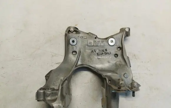 Audi A7 S7 4K8 Engine mount bracket 80A399295