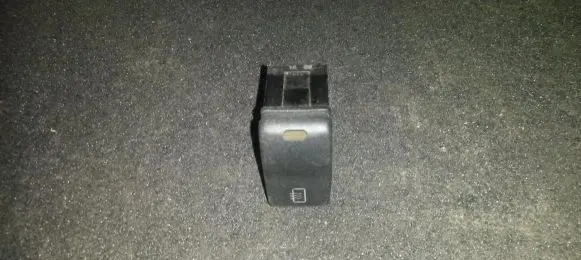 Seat Cordoba (6K) Windscreen/window heater switch 6k1959621 Nenustatyta