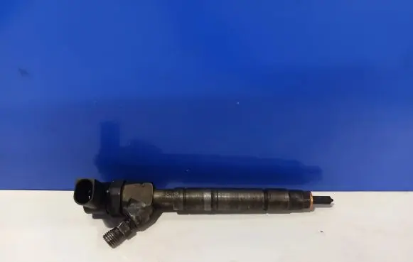 Mercedes-Benz C W203 Fuel injector A6130760187