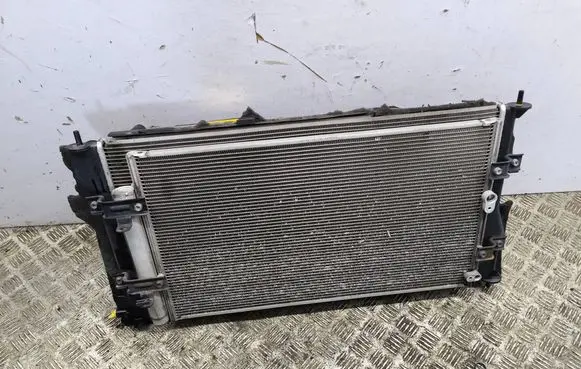 Subaru BRZ Radiator set 451110A000 0677 45111CA000